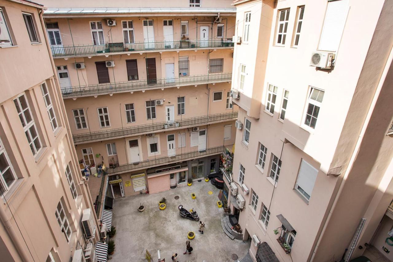Atomic 1 Appartement Belgrado Buitenkant foto